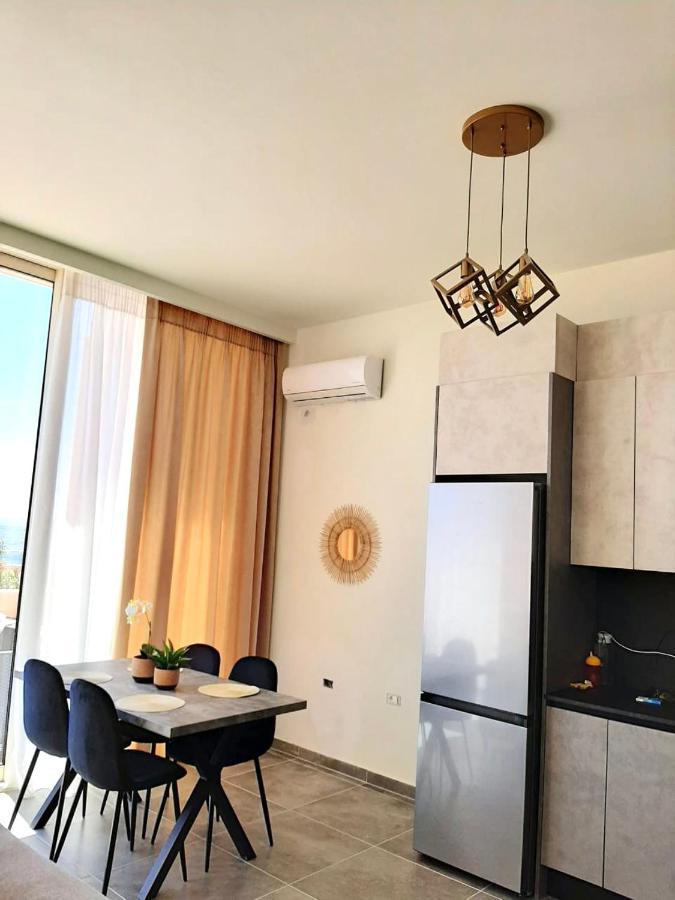 Apartament Amal *